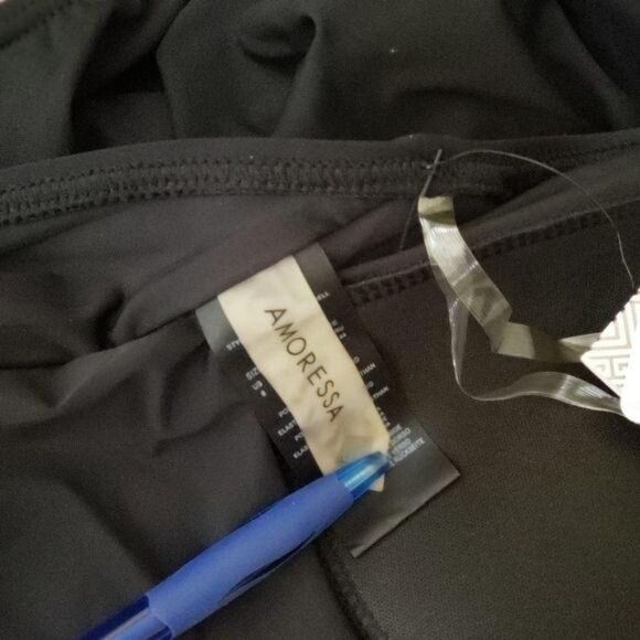 NWT Amoressa Laura Mars Bianca Plunging V-Neck Halter One-Piece Swimsuit - Picture 11 of 14